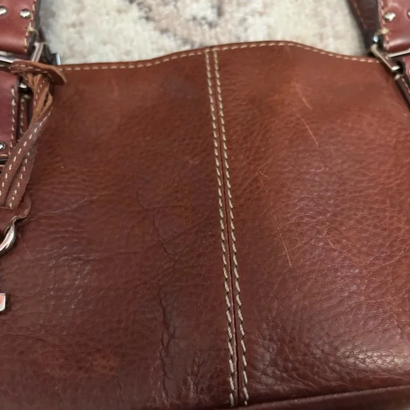 Vintage Fossil Leather Shoulder Bag - Picture 5 of 10